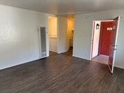 Photo - Lakewood Manor Apartment Homes