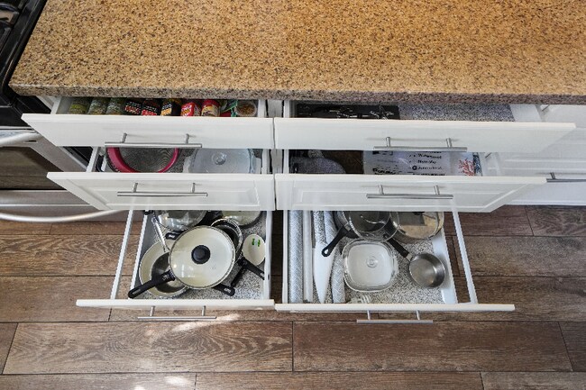 Photo - 1187 Milligan Dr