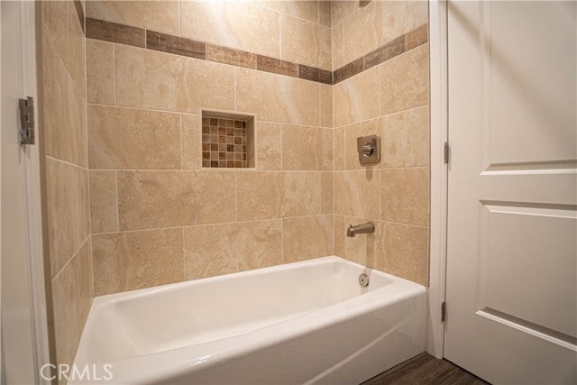 Photo - 9246 Cedros Ave