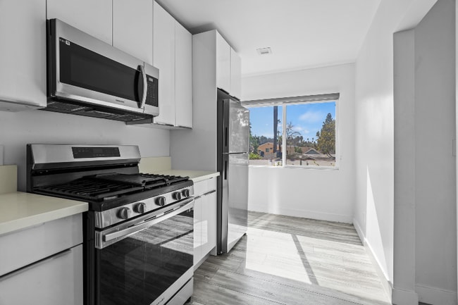 Photo - 1486 Silver Lake Blvd Unit 1490