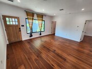 Photo - 7507 Hesperia Ave House
