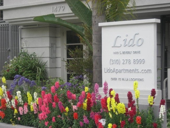 Photo - Lido Apartments - 1479 Beverly Dr