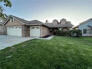 Photo - Stunning Pool Home in Menifee with Three-C...