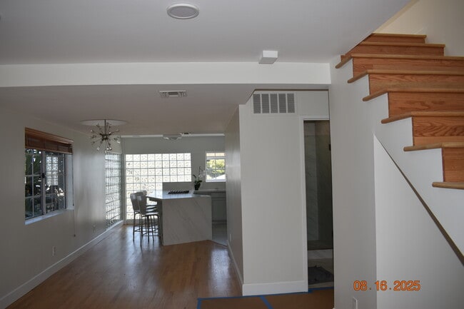 Open floor Plan - 716 Flower Ave