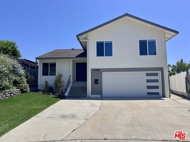 Building Photo - 2863 Carmar Way