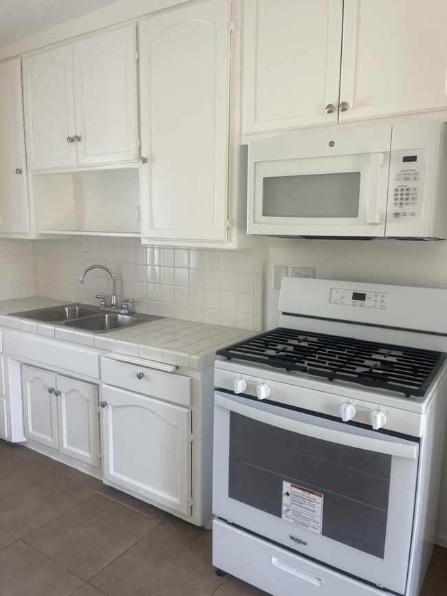 Photo - Santa Fe Apartments LB (West Long Beach)