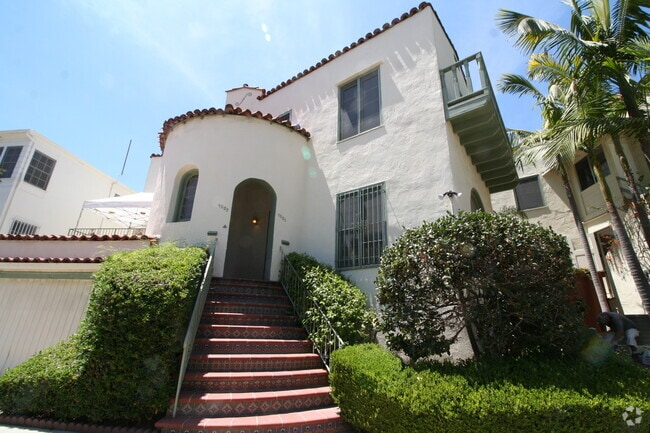 Building Photo - 1223 Smithwood Dr Unit 1223 Rental