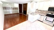 Photo - 659 S Cloverdale Ave
