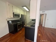 Photo - 2016 Euclid St Unit 16