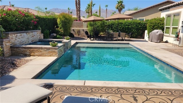 Photo - 60568 Lace Leaf Ct