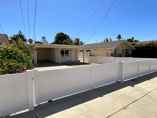 Building Photo - 3466 West St