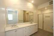 Photo - 1851 Union St