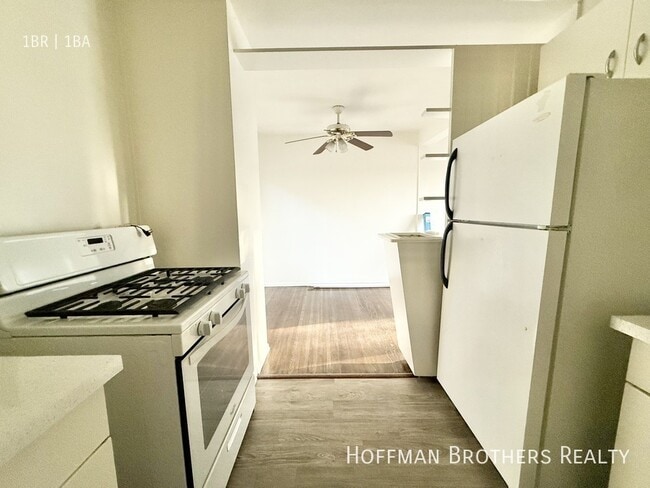 Photo - 11966 Laurelwood Dr Unit 7