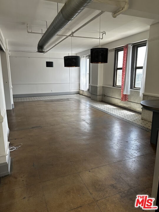 Building Photo - 108 W 2nd St Unit 607 Rental