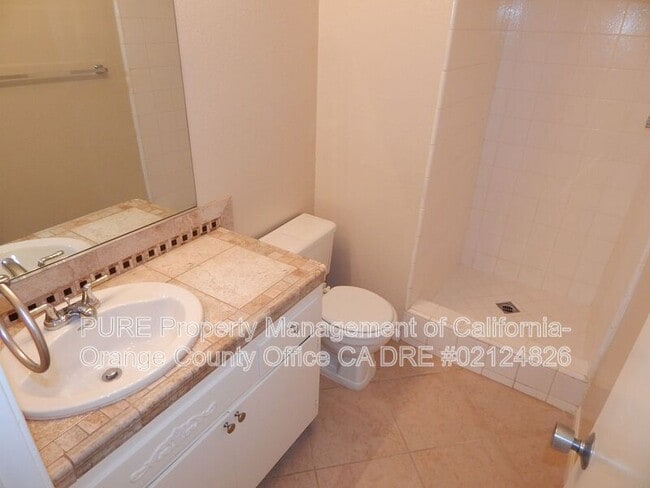 Photo - 16972 Hoskins Lane Unit Apt 5
