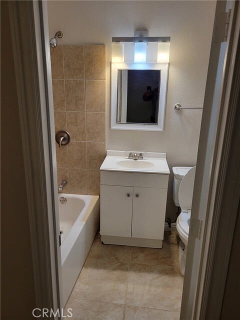 Photo - 972 E Olive St