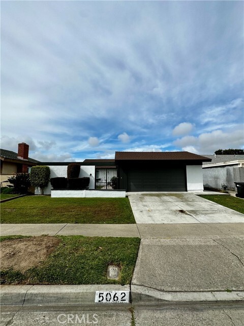 Photo - 5062 Greencap Ave House