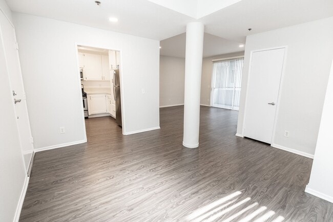 Photo - 4532 Murietta Ave