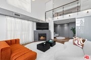 Photo - 7062 Hawthorn Ave Unit 203