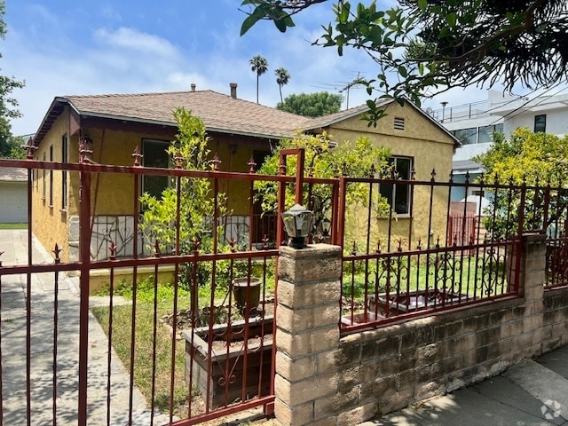 Building Photo - 1085 Amoroso Pl Rental
