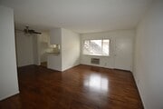 Photo - 15033 Burbank Blvd Apartment Unit 02