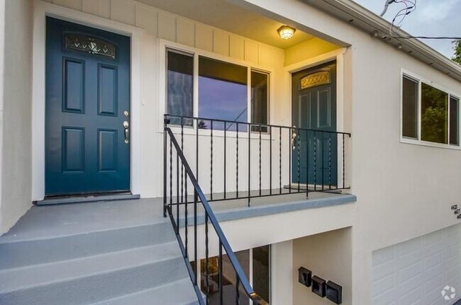 Building Photo - 4435 35th St Unit 4435 35th Street Rental