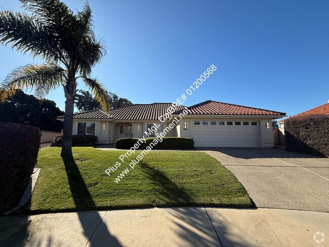 Building Photo - Beautifully Updated Single Story Home in T...