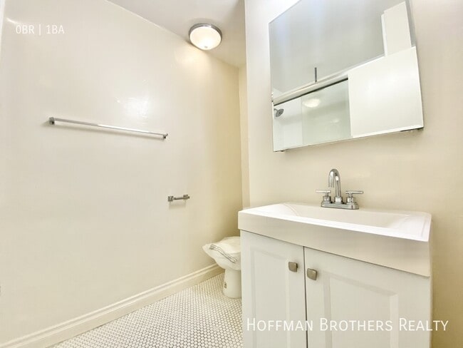 Photo - 1134 N Ogden Dr Unit 3