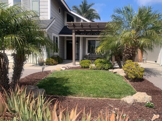 Photo - Wonderful East Ventura 4 Bedroom 2.5 Bath Home