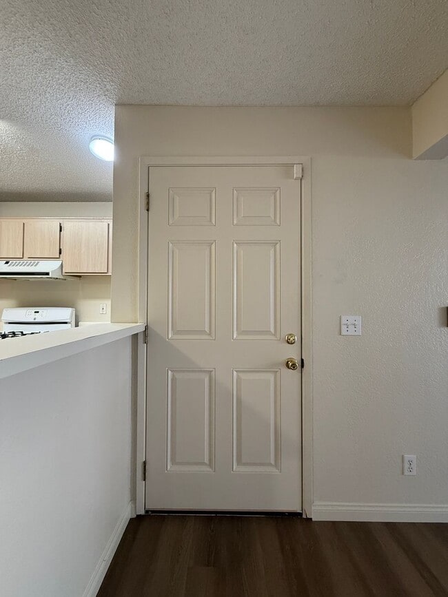 Photo - Downstairs Corner Condo in the Gated Community of Las Palmas Unit L110