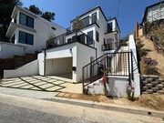 Photo - 720 Crane Blvd House