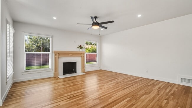 Photo - Beautifully Updated 3 bedroom Anaheim home!