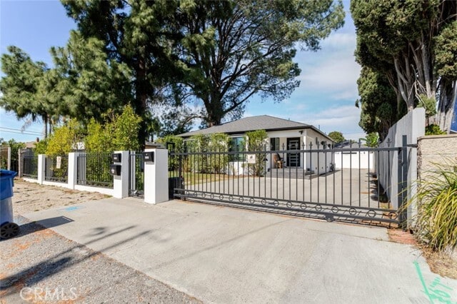 Building Photo - 11451 Calvert St