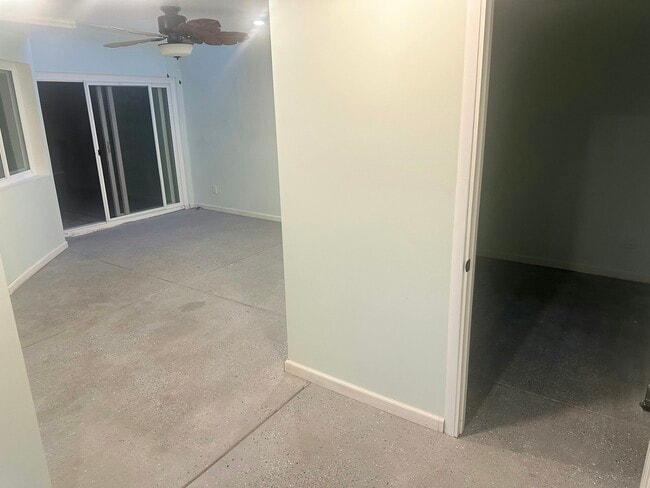 Building Photo - 2449 Greenwich Dr Rental
