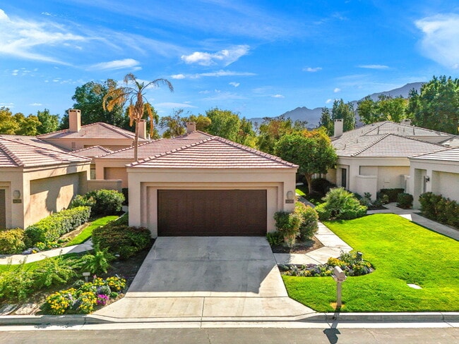 Photo - 54283 Shoal Creek