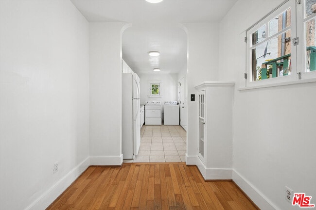 Photo - 2515 Elsinore St