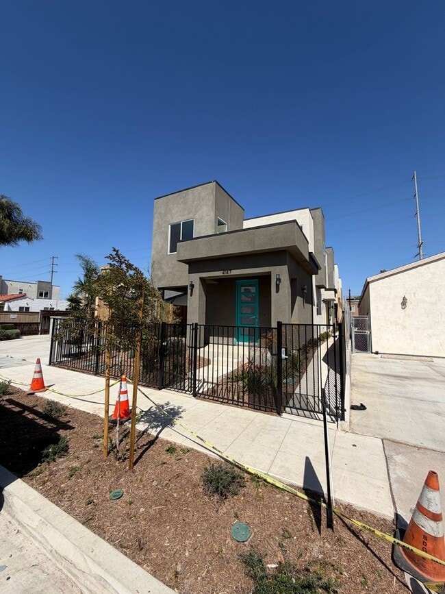 Building Photo - Brand New 2 Bedroom 1 1/2 Bath Townhouse!!! Move in Special!! $1000 off 1st Month's Rent!! Unit 4149 #4