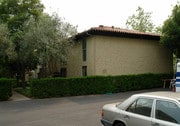 Photo - Los Robles Apartments