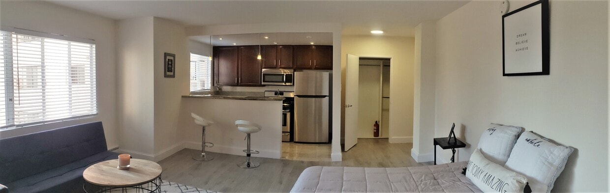 Floor Plan - STUDIO