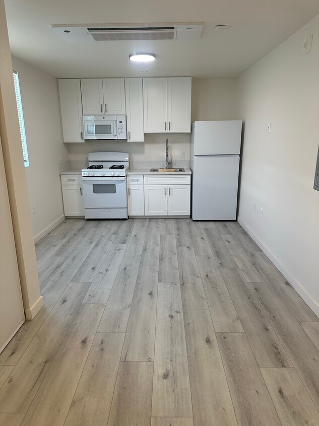 Floor Plan - Studio apartment