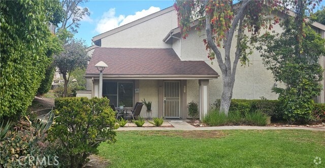 Building Photo - 5440 Baltimore Dr Rental