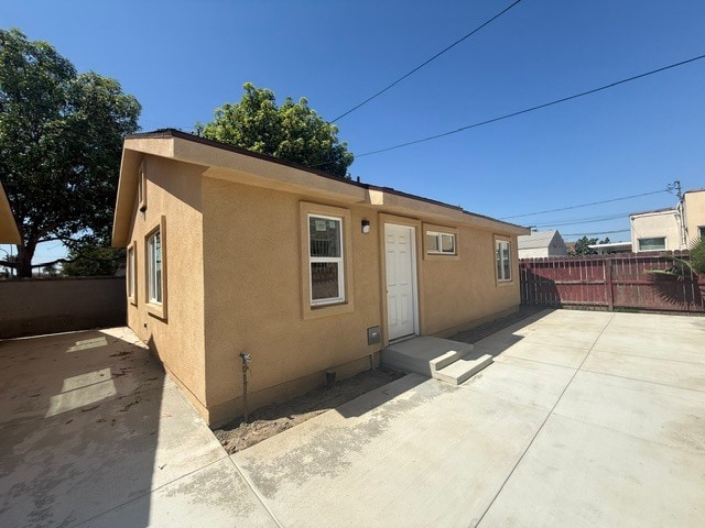 Building Photo - 3750 E 58th St Unit B