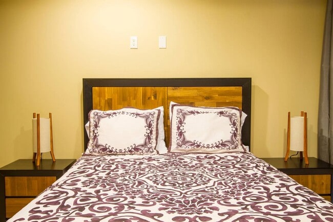 Photo - 940 Hilldale Ave Unit 940 Hilldale