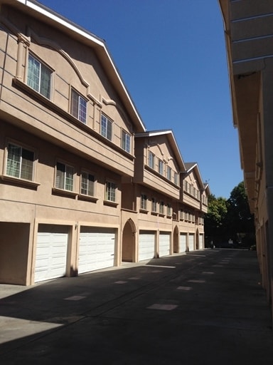 Building Photo - Sandra Manor Management Group