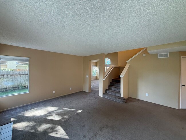 Photo - Great 3B/2.5BA House in Oceanside!