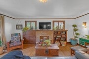 Photo - 1053 N Mar Vista Ave House