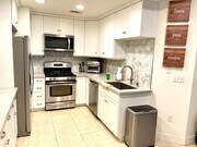 Photo - Modern and Chic 2 bed 2.5 bath in Newport Beach!!!