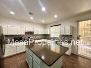 Photo - 13142 Kootenay Way