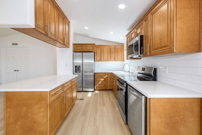 Photo - 2241 Meadow Lark Dr