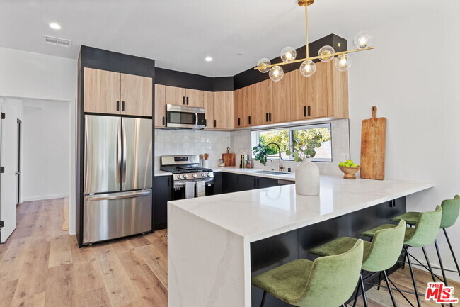 Building Photo - 10823 Hartsook St Rental